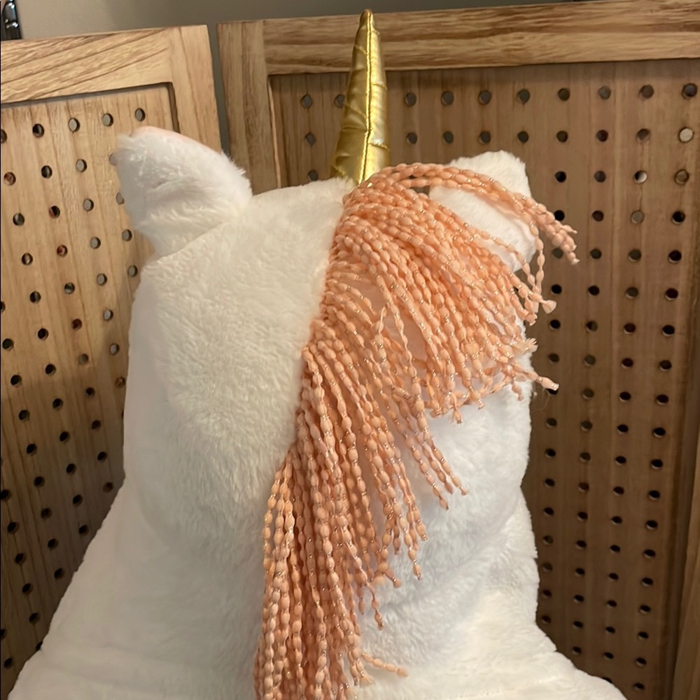 Plush Unicorn Hat with Golden Horn - Picture 3 of 4